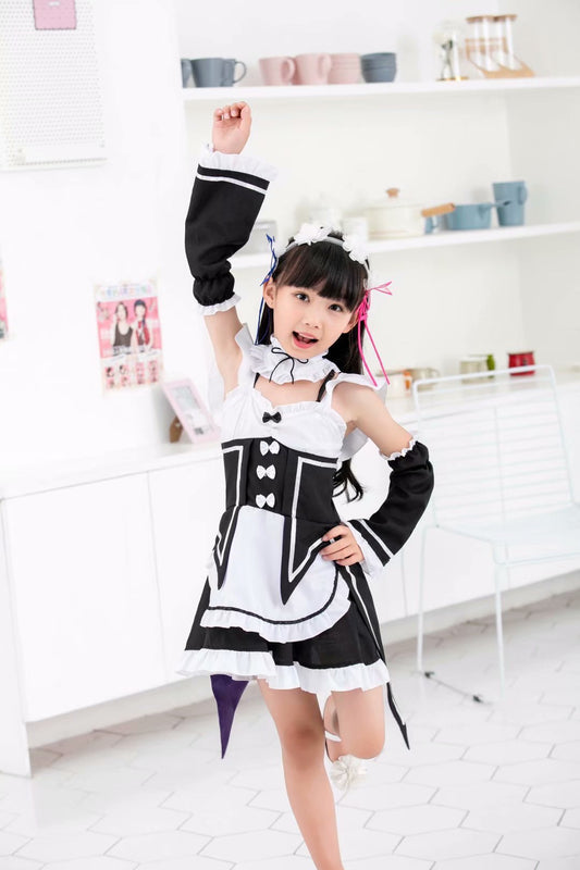 Anime cosplay maid outfit